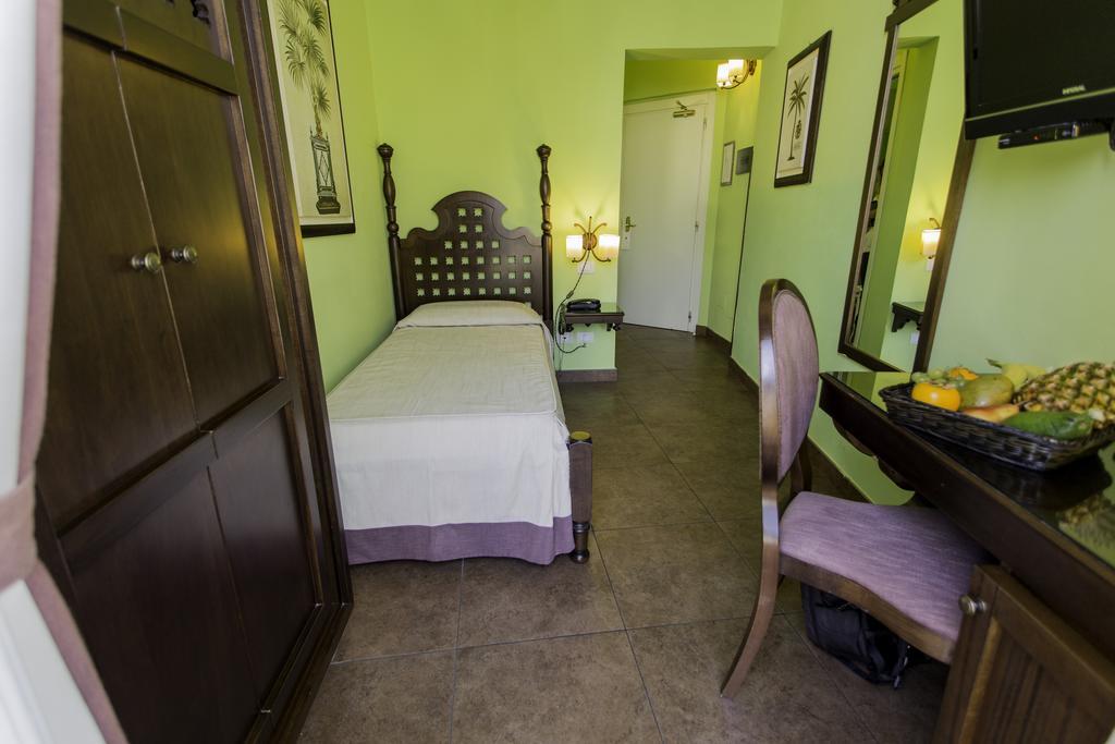 Hotel Dei Coloniali Syrakusa Exteriör bild
