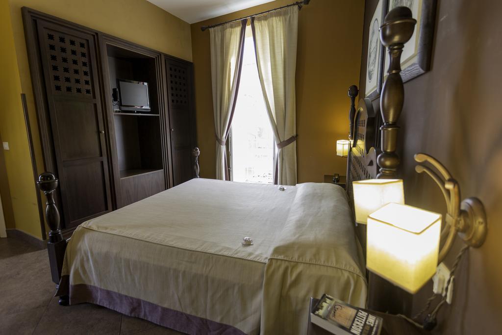 Hotel Dei Coloniali Syrakusa Exteriör bild